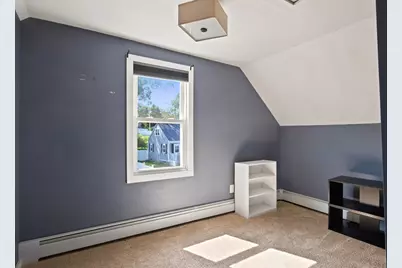 204 Lowell Street, New Bedford, MA 02745 - Photo 19