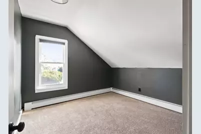 204 Lowell Street, New Bedford, MA 02745 - Photo 29