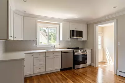 70 South Border Road, Medford, MA 02155 - Photo 3