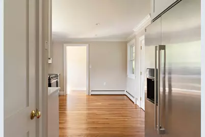 70 South Border Road, Medford, MA 02155 - Photo 7
