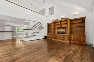17 Montrose St, Newton, MA 02458 - Photo 5