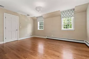 17 Montrose St, Newton, MA 02458 - Photo 13