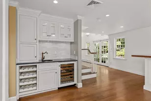 17 Montrose St, Newton, MA 02458 - Photo 7