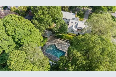 17 Montrose St, Newton, MA 02458 - Photo 25