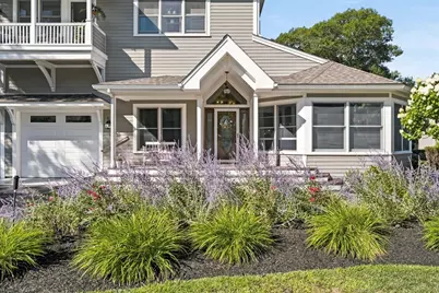 9 Oxford Road, Gloucester, MA 01930 - Photo 3