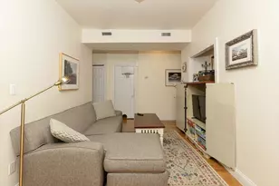 9 P St, Boston, MA 02127 - Photo 5