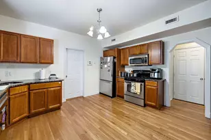 9 P St, Boston, MA 02127 - Photo 1