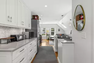 15 Winthrop St, Provincetown, MA 02657 - Photo 3