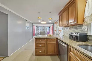 280 Ettrick St, Brockton, MA 02301 - Photo 11