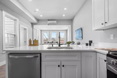 390 Meridian Street #2, Boston, MA 02128 - Photo 9