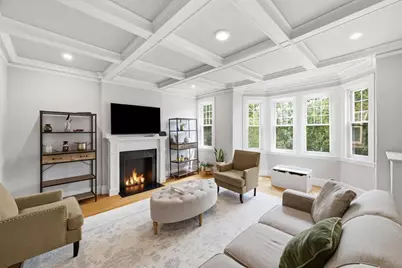 585 Franklin Street #6, Melrose, MA 01907 - Photo 5