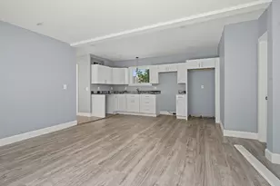 85 Middle St, Fairhaven, MA 02719 - Photo 7