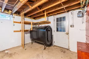 289 Morgan St, South Hadley, MA 01075 - Photo 29