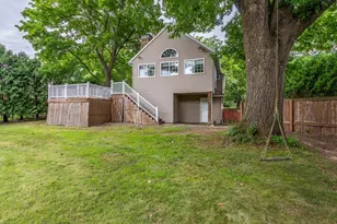289 Morgan St, South Hadley, MA 01075 - Photo 35