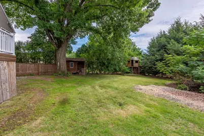 289 Morgan St, South Hadley, MA 01075 - Photo 37