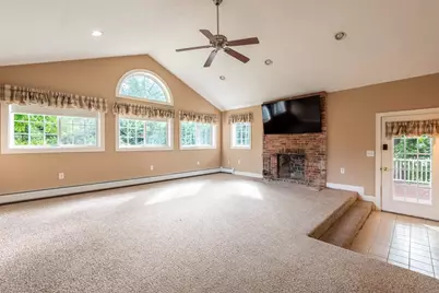 289 Morgan St, South Hadley, MA 01075 - Photo 13