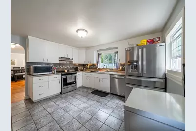 176 Reservoir Ave, Revere, MA 02151 - Photo 5