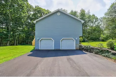 23 Sherwood Dr, Spencer, MA 01562 - Photo 3