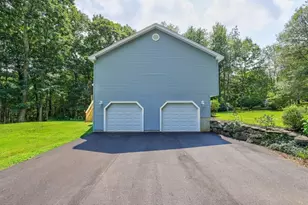 23 Sherwood Dr, Spencer, MA 01562 - Photo 3