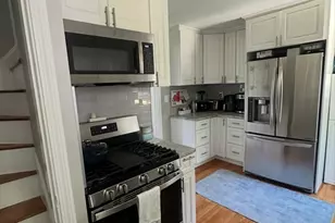 81 Clare Ave, Boston, MA 02131 - Photo 9