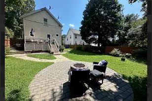 81 Clare Ave, Boston, MA 02131 - Photo 17