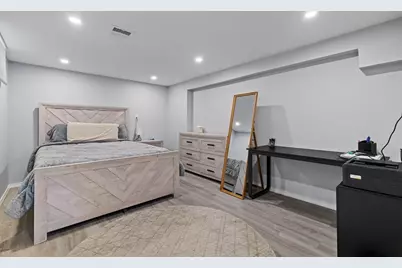 6 Elaine St, Webster, MA 01570 - Photo 27