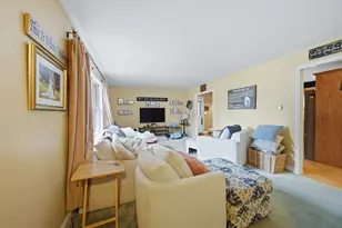 48 Arthur Dr, Northbridge, MA 01588 - Photo 5