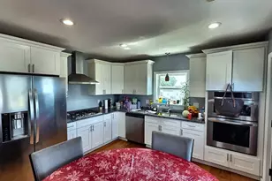 530 Mountain Ave, Revere, MA 02151 - Photo 9