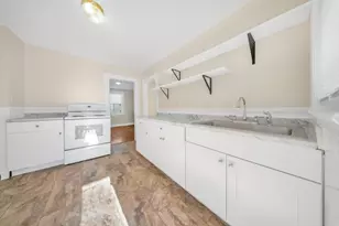 25 5th Ave, Quincy, MA 02169 - Photo 7