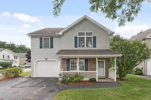 52 Birdie Ln, Tewksbury, MA 01876 - Photo 1