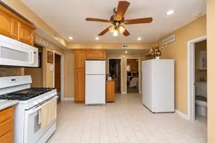 189 Oak St, Clinton, MA 01510 - Photo 17
