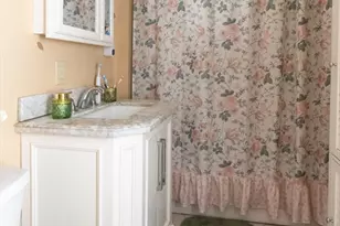 189 Oak St, Clinton, MA 01510 - Photo 25