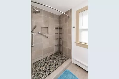 189 Oak St, Clinton, MA 01510 - Photo 9
