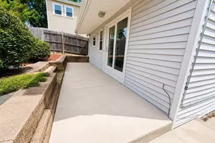 14 Newbury St, Revere, MA 02151 - Photo 27