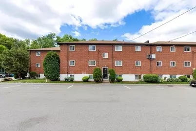 68 Bryon Rd #5, Boston, MA 02467 - Photo 9