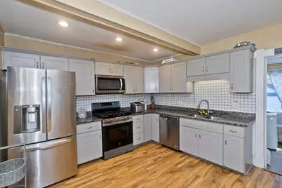 173 Albemarle St, Springfield, MA 01109 - Photo 9