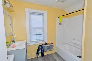 173 Albemarle St, Springfield, MA 01109 - Photo 9