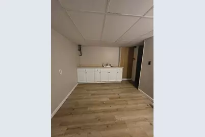 42 Iowa St, Worcester, MA 01602 - Photo 19