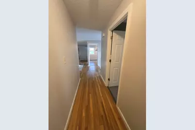 42 Iowa St, Worcester, MA 01602 - Photo 13
