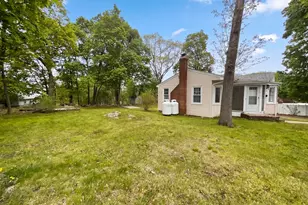 146 Hayward St, Braintree, MA 02184 - Photo 25