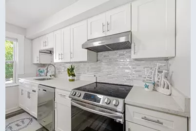 23 Shirley St #27, Lexington, MA 02421 - Photo 7