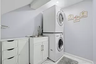 25 Fairview Rd, Framingham, MA 01702 - Photo 23