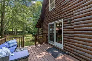 318 Circuit St, Hanover, MA 02339 - Photo 27