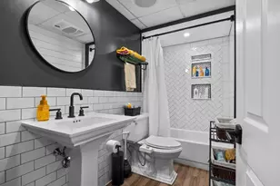 51 Glide St, Boston, MA 02122 - Photo 21
