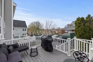 51 Glide St, Boston, MA 02122 - Photo 23