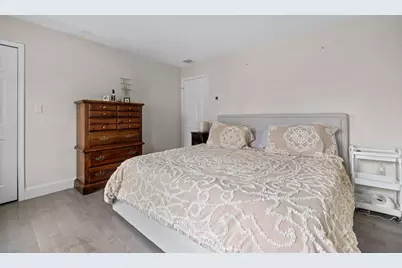 51 Glide St #2, Boston, MA 02122 - Photo 15