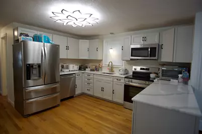 24 Herbert St, Longmeadow, MA 01106 - Photo 3