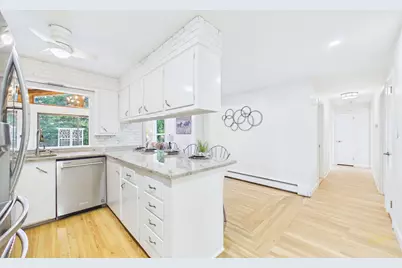 206 Lafayette St, Fall River, MA 02723 - Photo 9