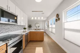 999 Hancock St, Quincy, MA 02169 - Photo 1