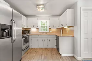 240 Twin Lakes Dr, Halifax, MA 02338 - Photo 11